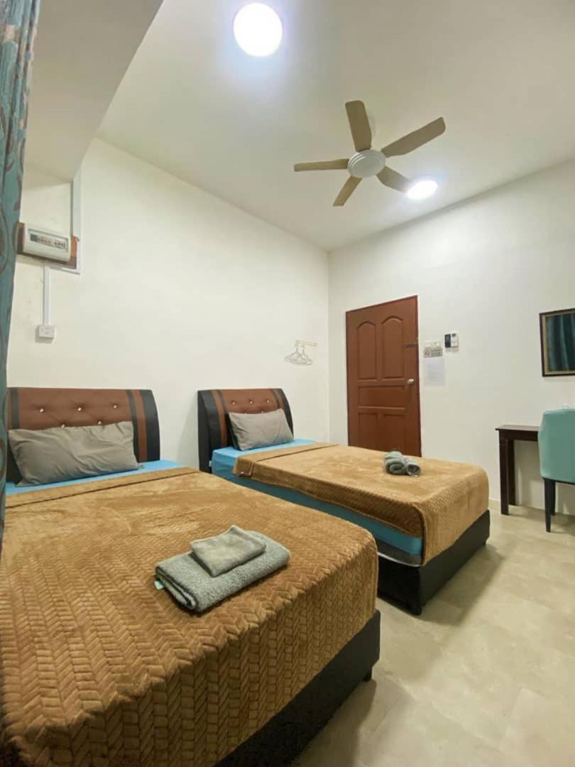 Suria Paradise Lodge Ranau Buitenkant foto